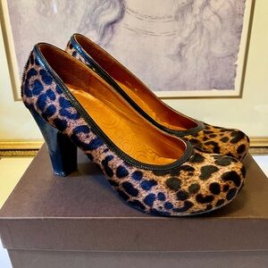 Chie Mihara leopard pumps